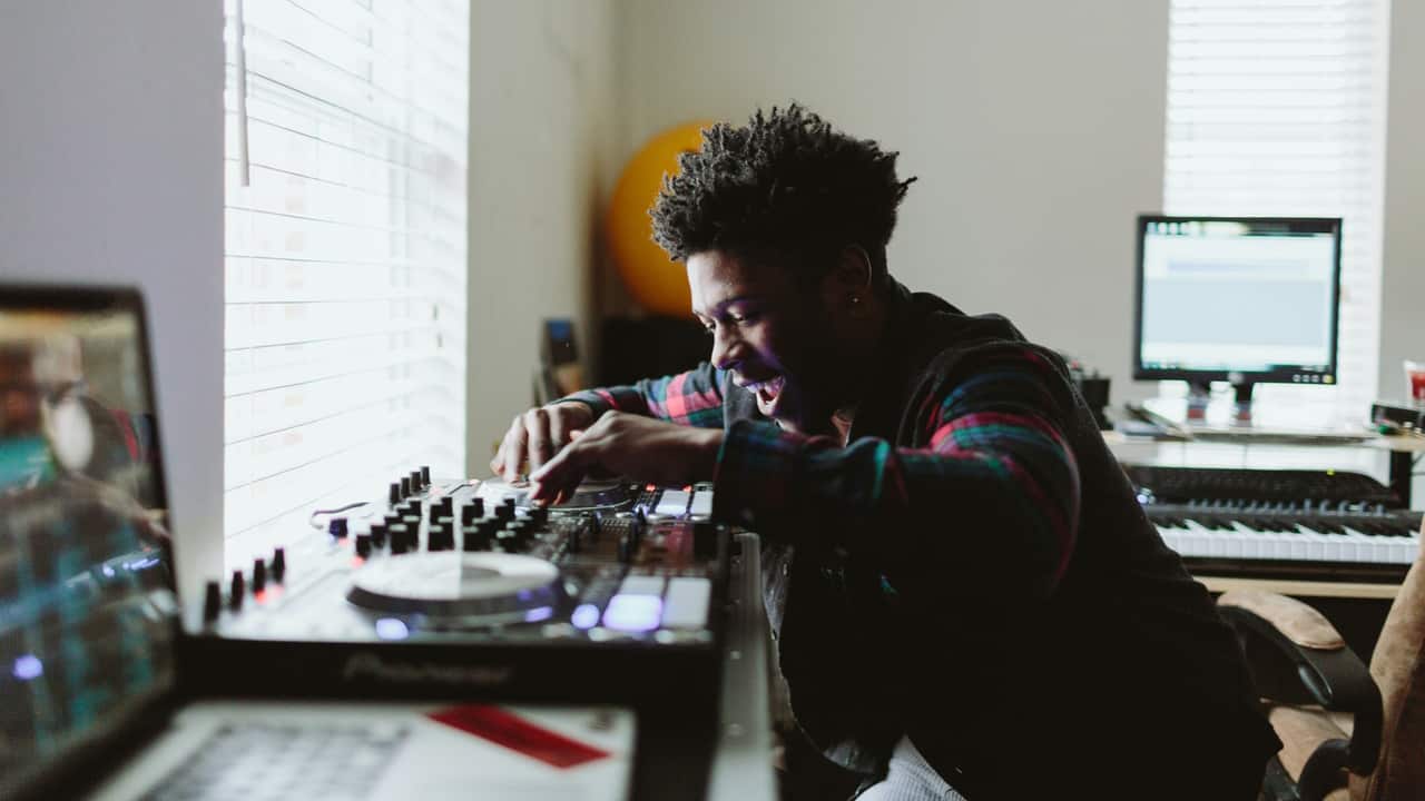 Snapchat Sounds Creator Fund Grant Independent Emerging Artist Music Musician